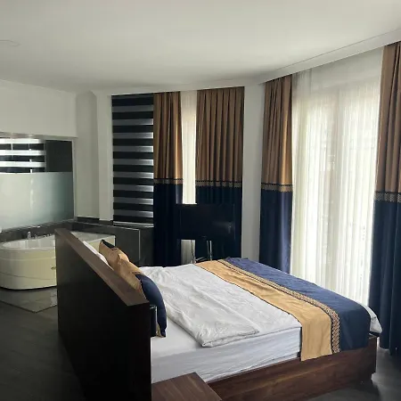 Hotel Seven Dreams 4*