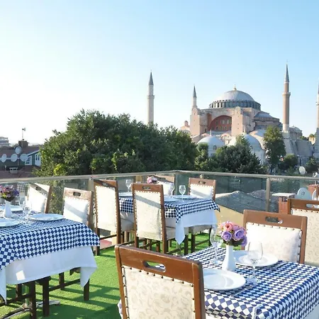 Seven Dreams Hotell 4*